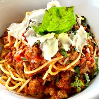 SPAGHETTI BOLOGNESE